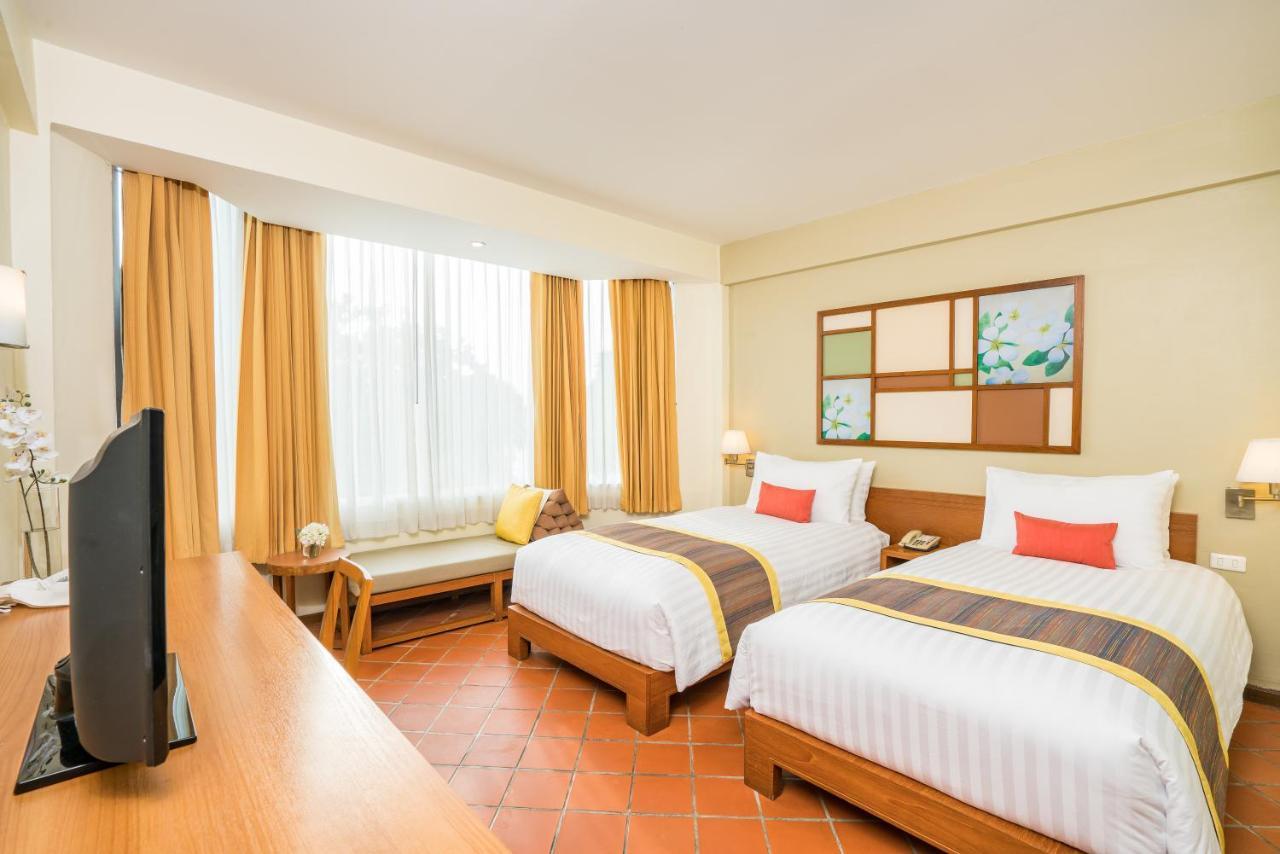 Cosy Beach Hotel - Sha Extra Plus Pattaya Exterior foto